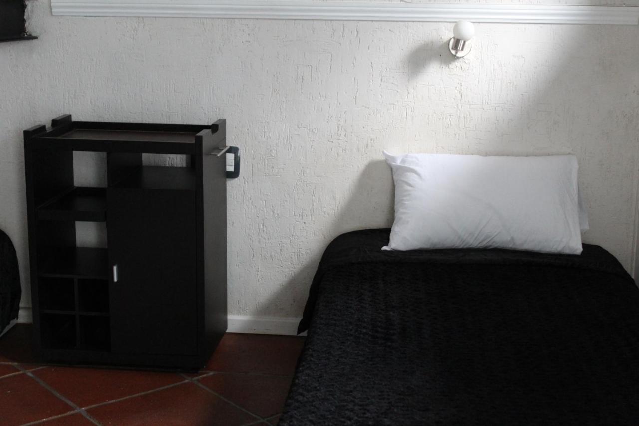 Hotel Cocoyotla Чолула Екстериор снимка