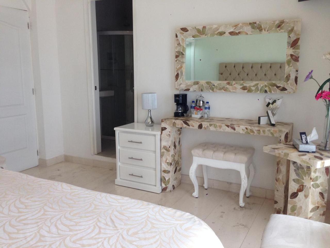 Hotel Cocoyotla Чолула Екстериор снимка